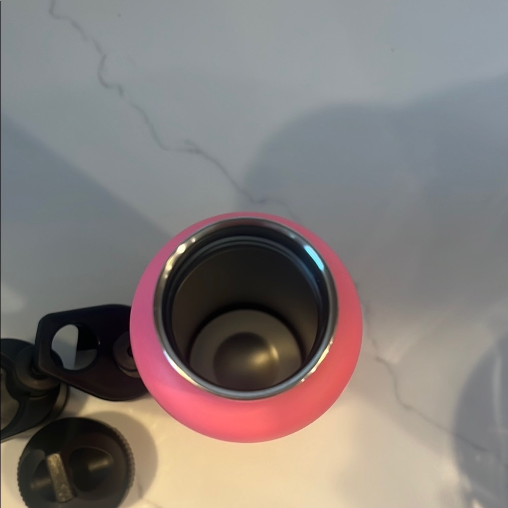 21 oz Hydro Flask Pink Water Bottle with 3 extra variety lids - Picture 11 of 11
